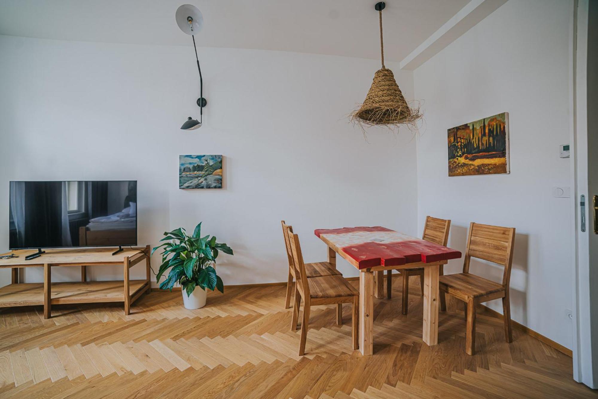Bohemian Experience Aparthotel Prague Ngoại thất bức ảnh