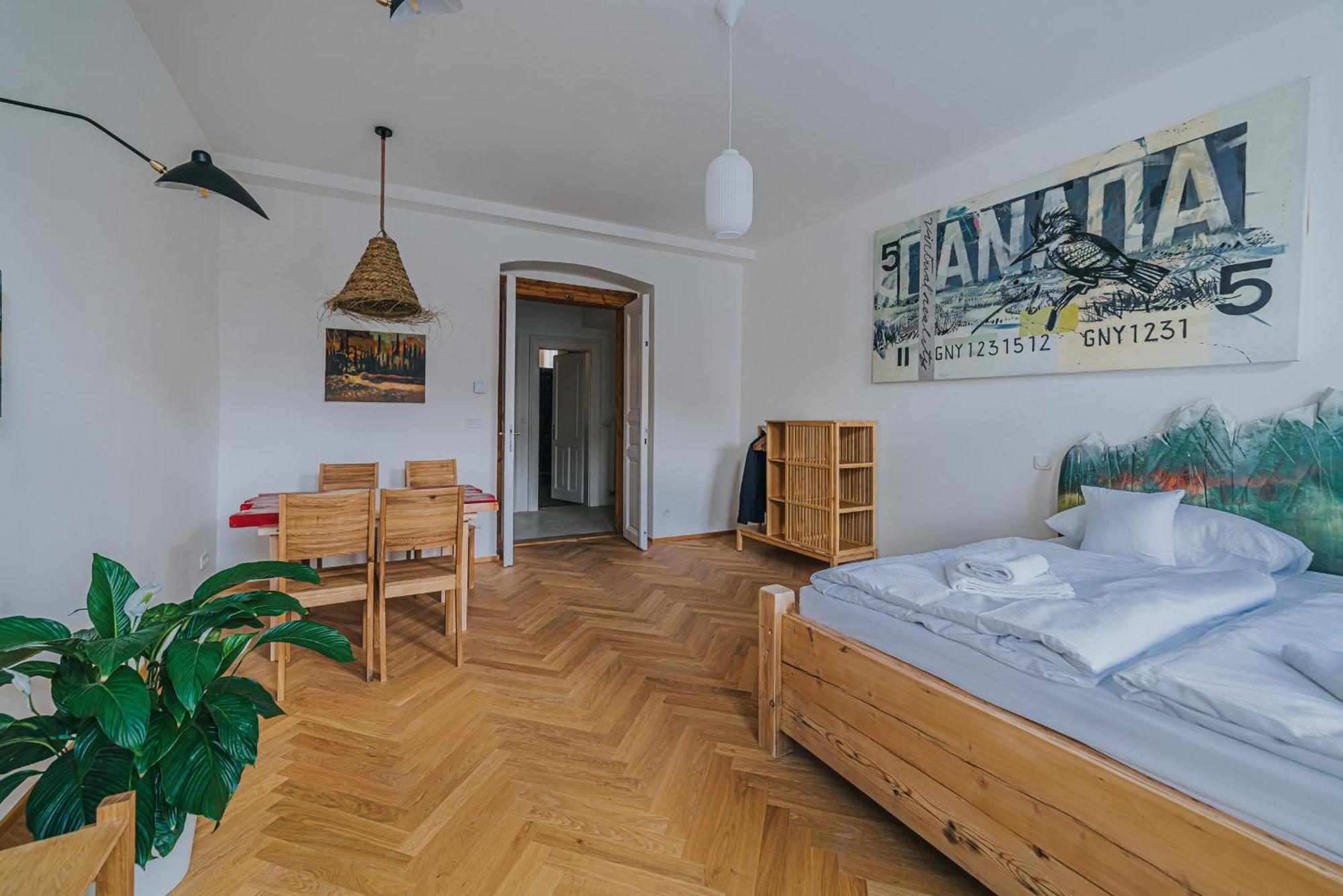 Bohemian Experience Aparthotel Prague Ngoại thất bức ảnh