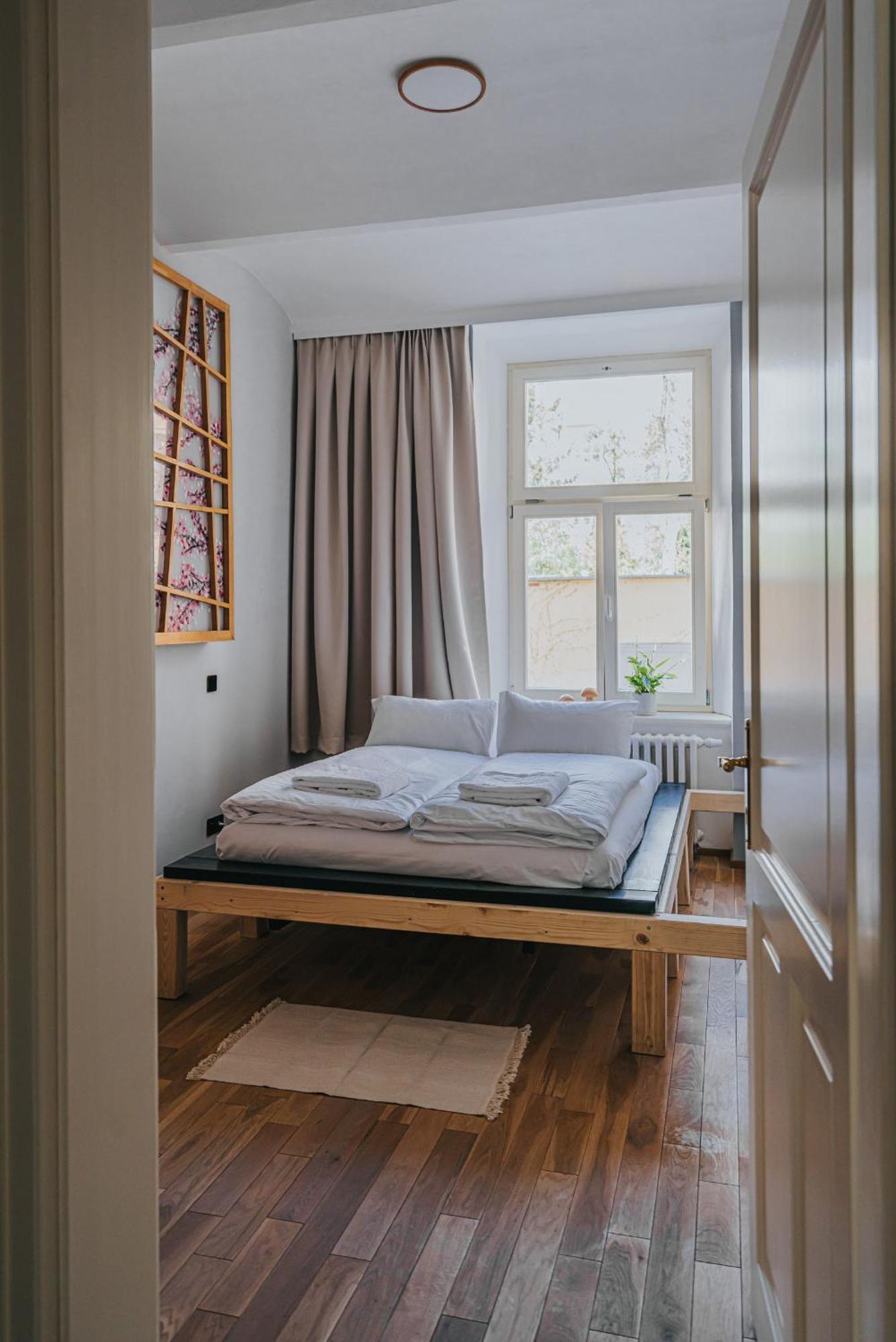 Bohemian Experience Aparthotel Prague Ngoại thất bức ảnh